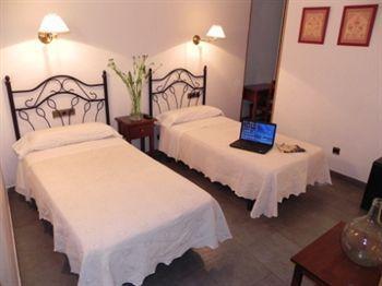 Hostal Ivor Madrid Bagian luar foto